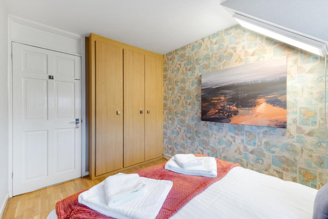 Staiforce 2 Bedroom House With Parking Maidenhead Exterior foto