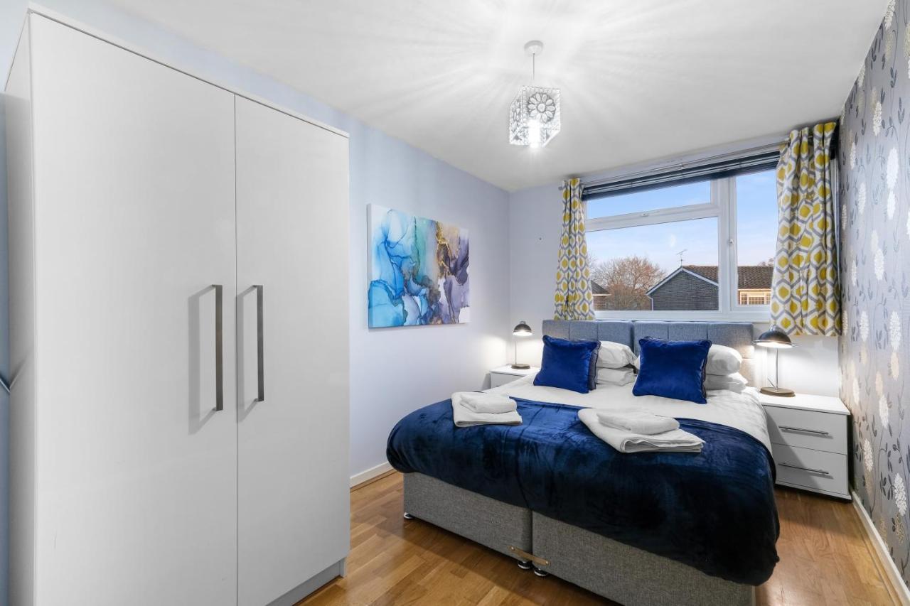Staiforce 2 Bedroom House With Parking Maidenhead Exterior foto