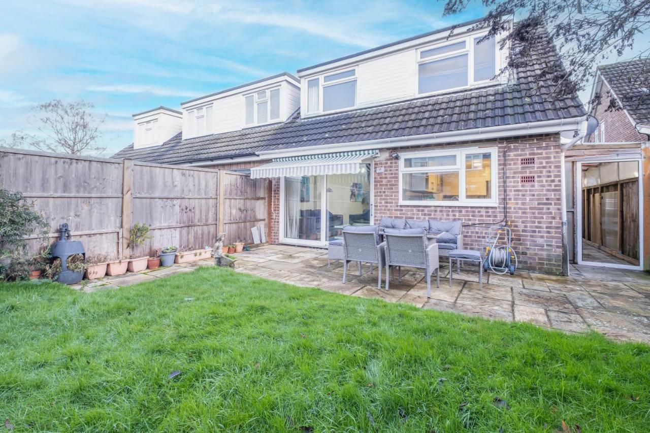 Staiforce 2 Bedroom House With Parking Maidenhead Exterior foto
