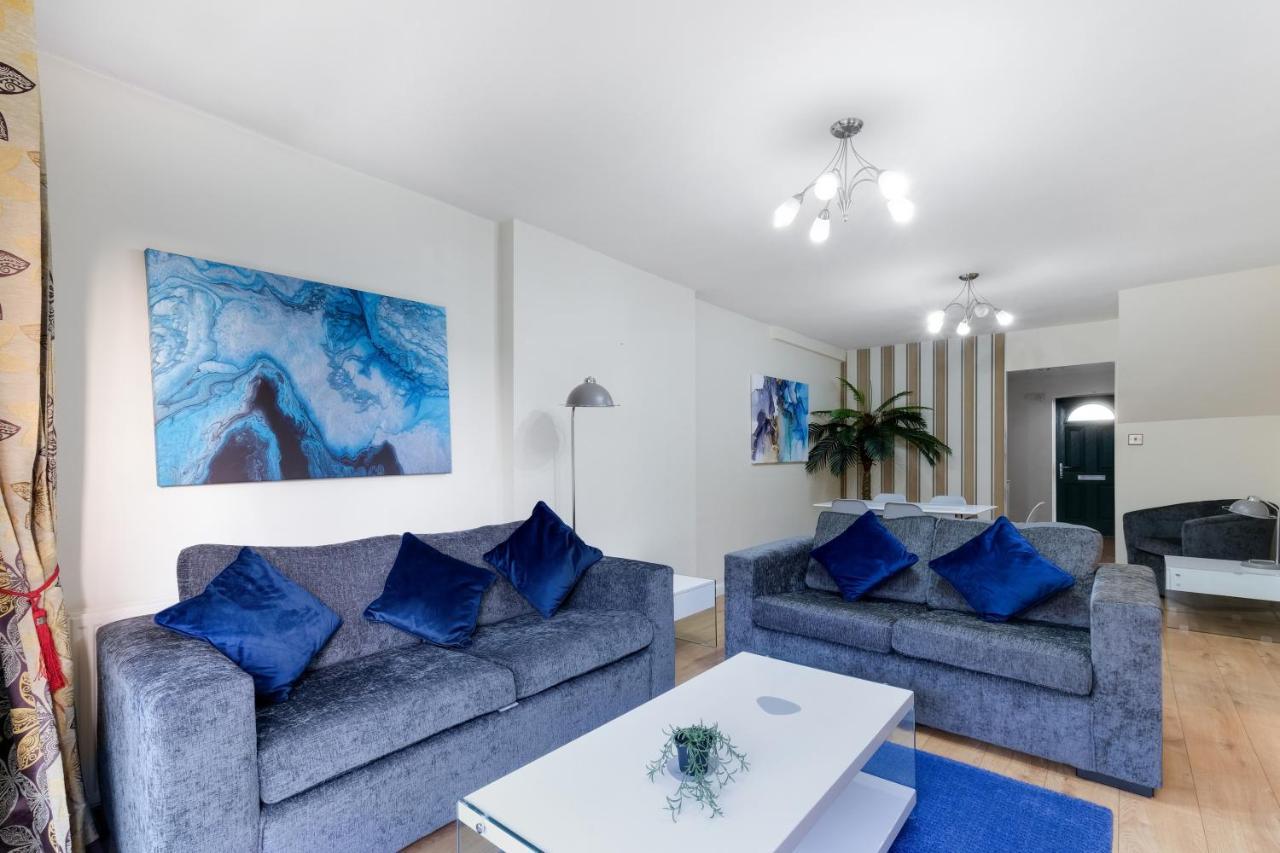 Staiforce 2 Bedroom House With Parking Maidenhead Exterior foto