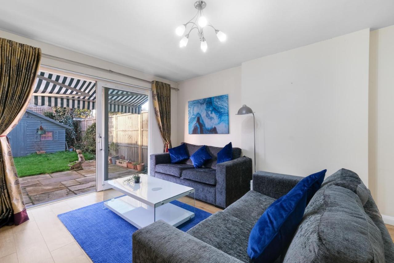 Staiforce 2 Bedroom House With Parking Maidenhead Exterior foto